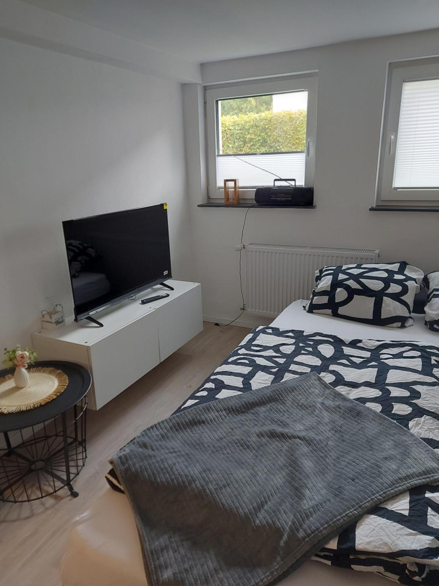 Ruhige, Zentrale Einliegerwohnung Im Kurpark 巴特赫尔斯费尔德 外观 照片