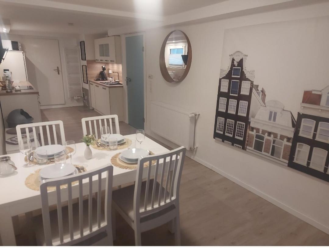 Ruhige, Zentrale Einliegerwohnung Im Kurpark 巴特赫尔斯费尔德 外观 照片