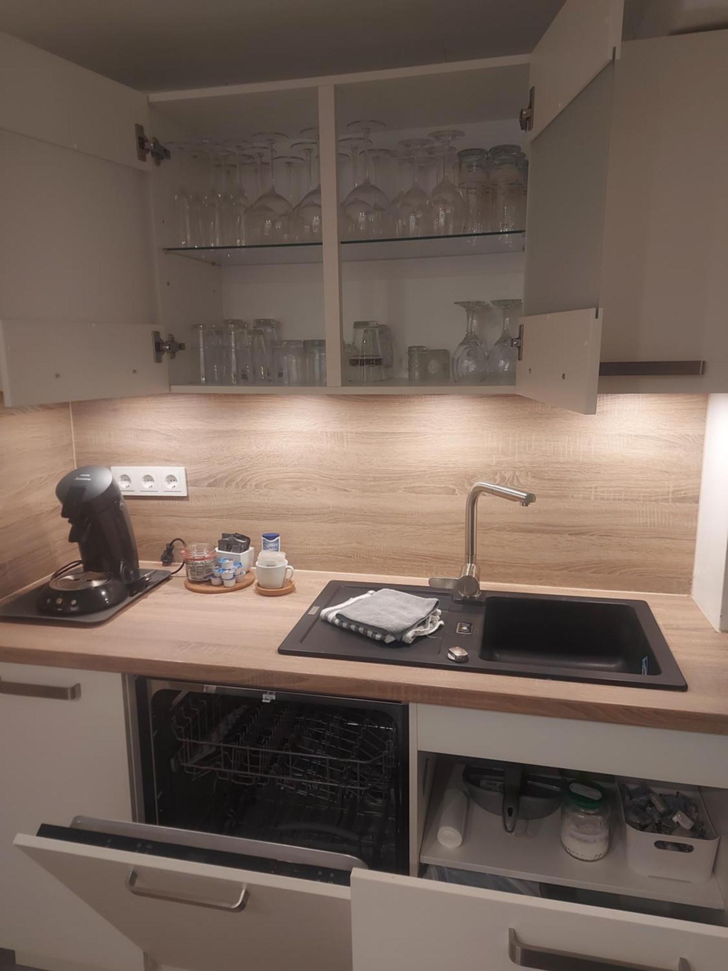 Ruhige, Zentrale Einliegerwohnung Im Kurpark 巴特赫尔斯费尔德 外观 照片